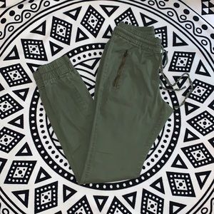 Stretchy linen joggers • xs